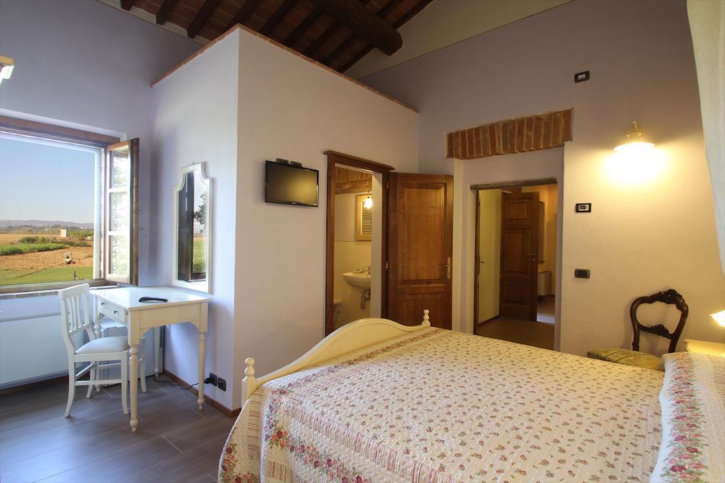 Relais La Leopolda Hotel Abbadia di Montepulciano Szoba fotó